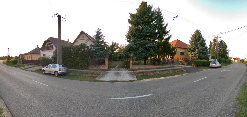 Natura Vendégház Pazmand Exterior foto